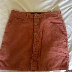 HOLLISTER Ultra High Rise Skirt
